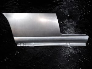 dorpel 1web Partie Arrière de Bas de Caisse Droit + Panneau de Réparation d’Aile Arrière Droite – Peugeot 205 3 Portes GTI / CTI / Rallye | Acier 1 mm